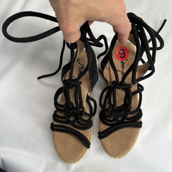 Free People Sandal Platform Wedge Espadrille 6 / 36 Black Suede Strappy Wrap Up - Picture 6 of 15